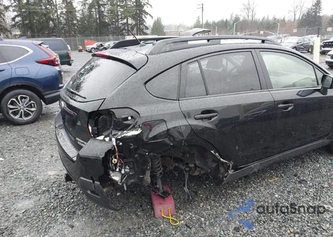 2017 Subaru Crosstrek 2.0I Premium z USA, uszkodzony, nr VIN JF2GPABC9H8231565